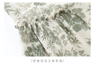 文艺与时尚的交织 论木耳边长款雪纺连衣裙的艺术表达